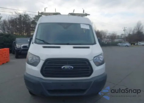 2017 Ford Transit-250 из США, поврежденный, VIN 1FTYR1CM7HKA90745